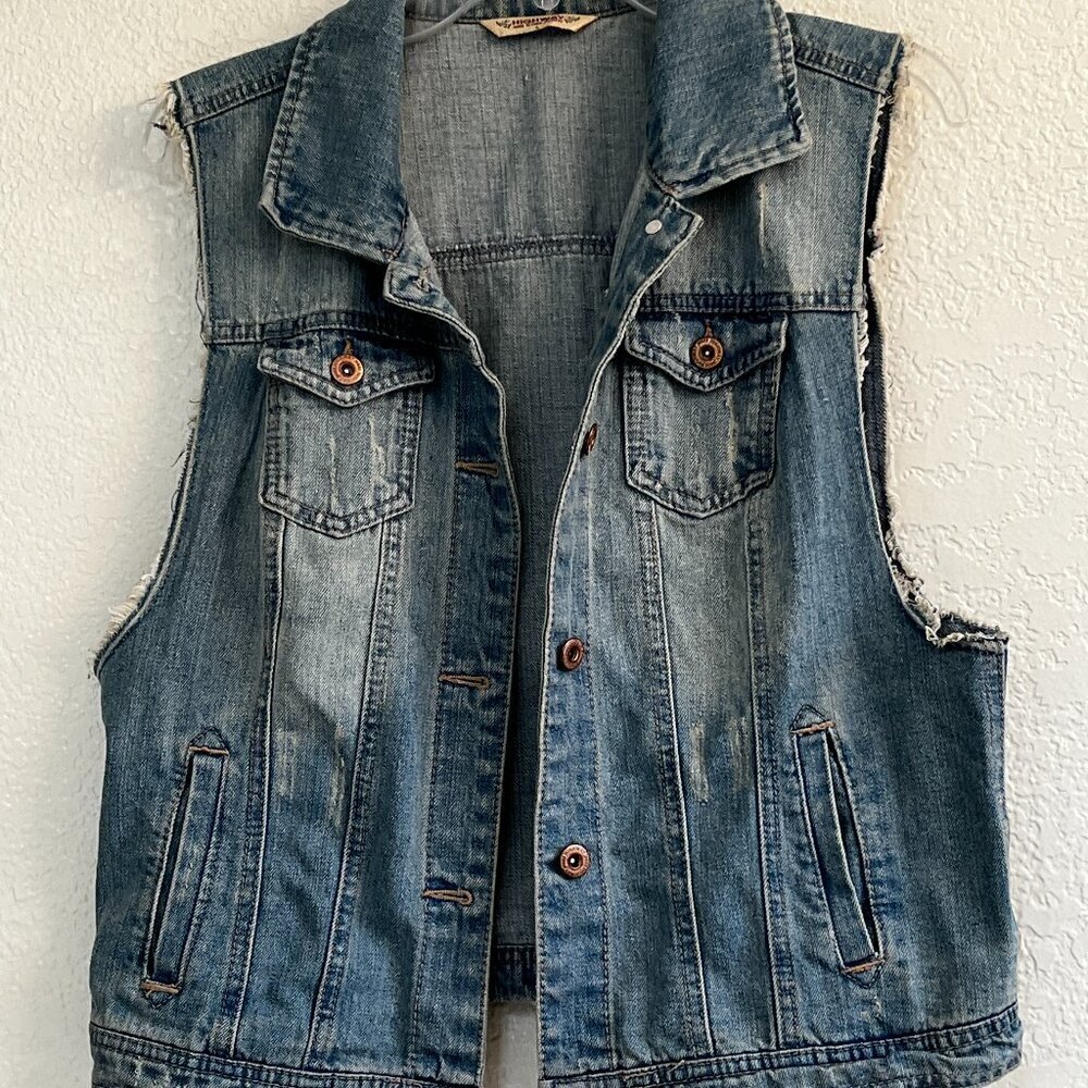 Highway Jeans Distressed Denim Trucker Vest Medium Wash L RD7718HJMJ